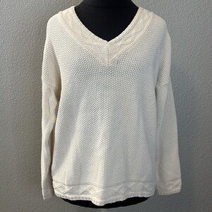 GAP Ivory Textured Pullover Vneck Knit Sweater Vintage Size Medium